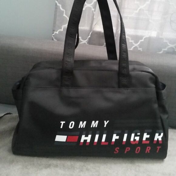 NWT Tommy Hilfiger Sport Mens Black Duffel shoulder Bag - Picture 3 of 8